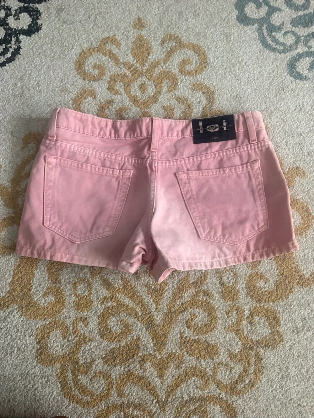 Women’s Pink l.e.i Denim Jean Shorts -